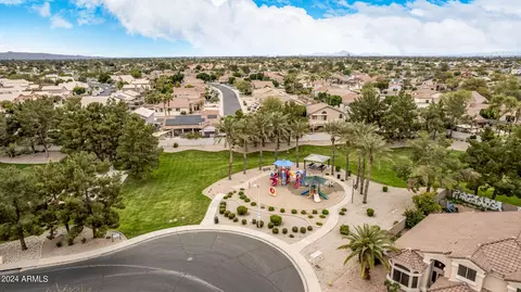 View/Area - 455 W Johnson Dr, Gilbert, AZ 85233 photo 9 of 10