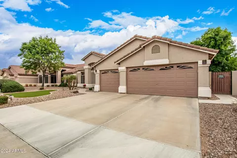 Exterior - 455 W Johnson Dr, Gilbert, AZ 85233 photo 9 of 19