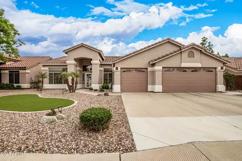 Exterior - 455 W Johnson Dr, Gilbert, AZ 85233 photo 7 of 19
