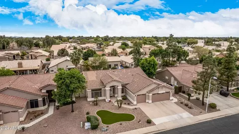 View/Area - 455 W Johnson Dr, Gilbert, AZ 85233 photo 3 of 10