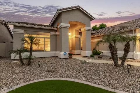 Exterior - 455 W Johnson Dr, Gilbert, AZ 85233 photo 4 of 19