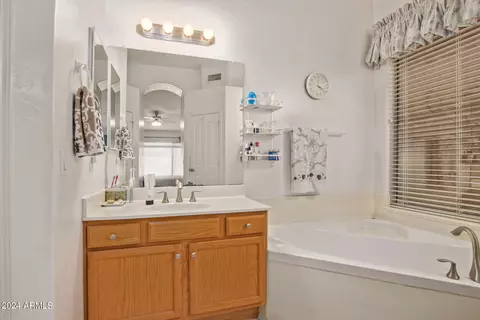 Bath - 455 W Johnson Dr, Gilbert, AZ 85233 photo 1 of 5
