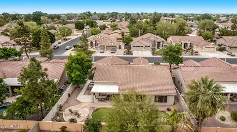 View/Area - 455 W Johnson Dr, Gilbert, AZ 85233 photo 7 of 10
