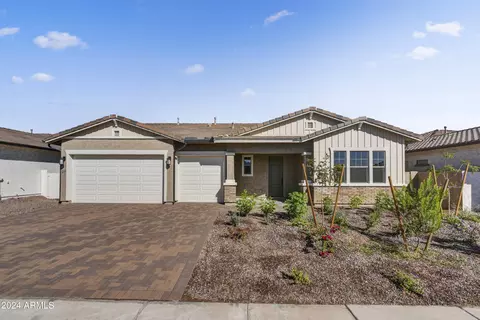 12320 W Luxton Ln, Avondale, AZ 85323