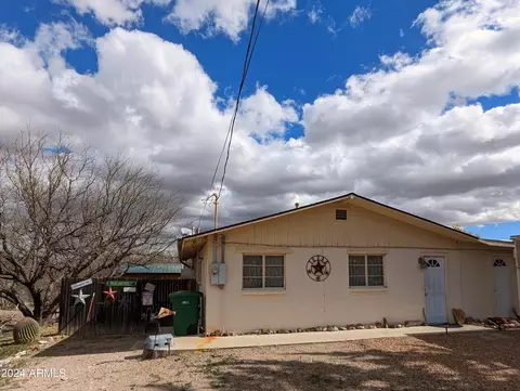 108 W Allen St, Tombstone, AZ 85638