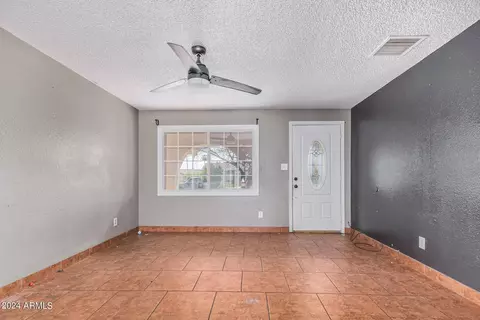 6842 W Berkeley Rd, Phoenix, AZ 85035 photo 7