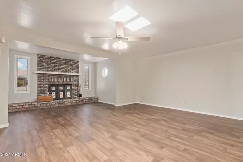 547 N 111th Pl, Mesa, AZ 85207