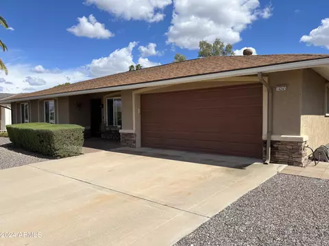 14245 N Cameo Dr, Sun City, AZ 85351