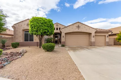 8527 W Mohawk Ln, Peoria, AZ 85382