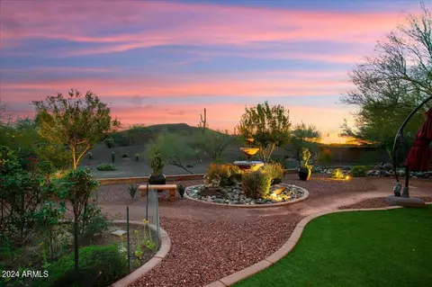 13073 W Running Deer Trl, Peoria, AZ 85383
