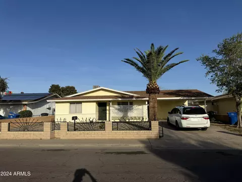 613 S Daley St, Mesa, AZ 85204
