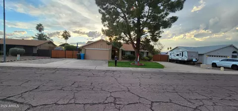 12610 N 41st Dr, Phoenix, AZ 85029