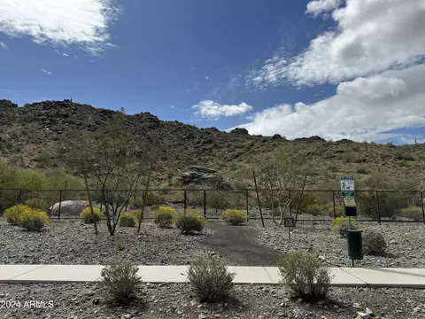 Exterior - 959 E Paseo Way, Phoenix, AZ 85042 photo 24 of 25