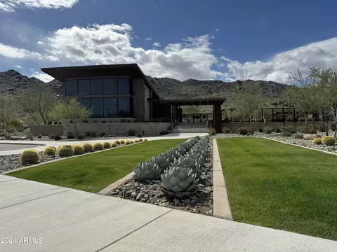 Exterior - 959 E Paseo Way, Phoenix, AZ 85042 photo 21 of 25