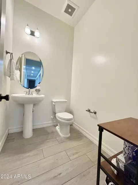 Bath - 1990 E Bellflower Ct, Gilbert, AZ 85298 photo 1 of 6