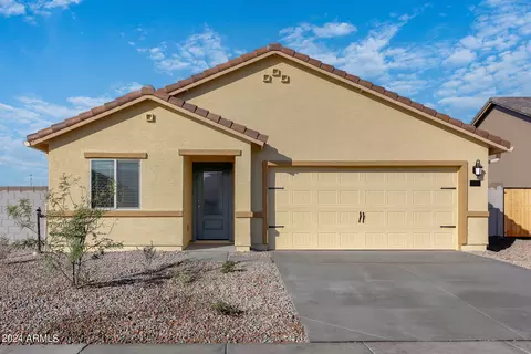643 W Crowned Dove Trl, Casa Grande, AZ 85122