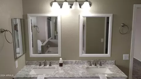 8304 E Posada Ave, Mesa, AZ 85212 photo 4