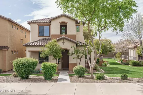 705 W Village Pkwy, Litchfield Park, AZ 85340