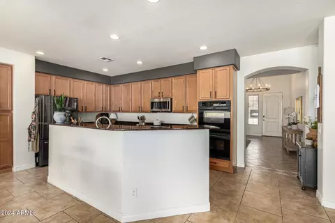 110 E Mary Ln, Gilbert, AZ 85295 photo 13