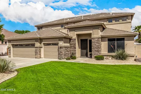 110 E Mary Ln, Gilbert, AZ 85295 photo 5