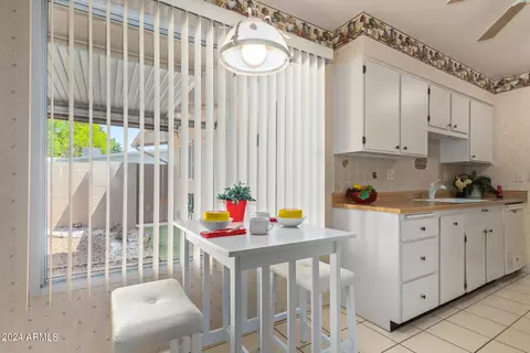 10549 W Palmeras Dr, Sun City, AZ 85373