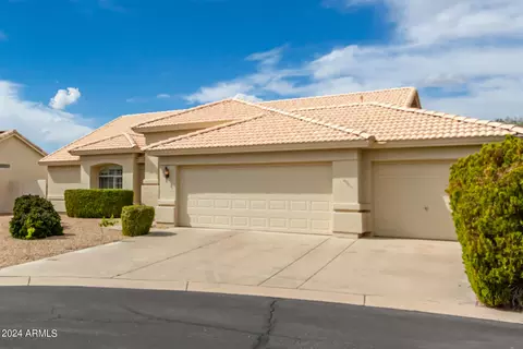 10332 Elmwood Ct, Sun Lakes, AZ 85248