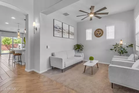 2634 S Olympic Dr, Gilbert, AZ 85295 photo 8