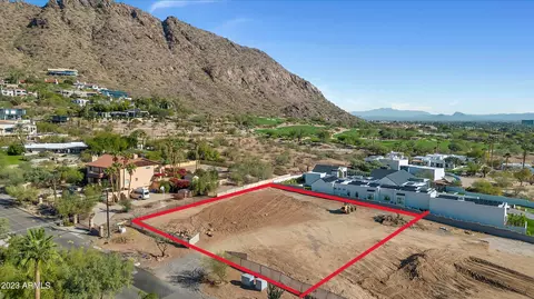 4655 N 56th St #2, Phoenix, AZ 85018
