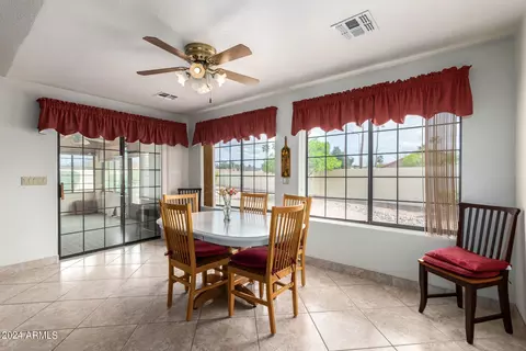 Dining - 8351 E Monte Ave, Mesa, AZ 85209 photo 4 of 4