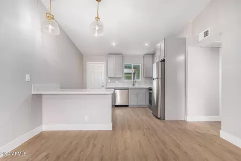 39 W 9th Pl #B, Mesa, AZ 85201 photo 17
