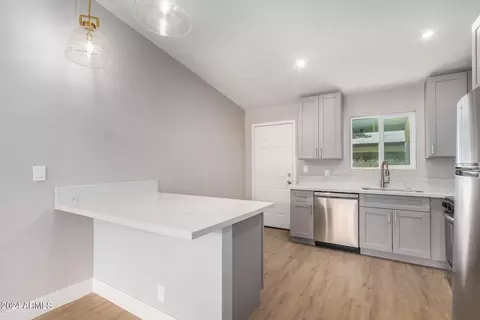 39 W 9th Pl #B, Mesa, AZ 85201 photo 7