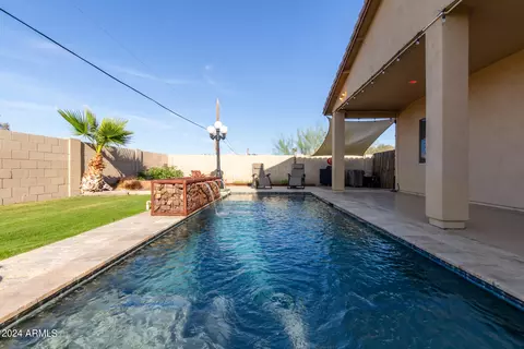Exterior - 1212 E Desert Dr, Phoenix, AZ 85042 photo 35 of 40