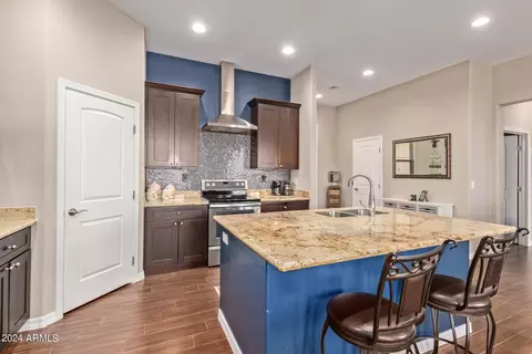 Kitchen - 1212 E Desert Dr, Phoenix, AZ 85042 photo 5 of 5