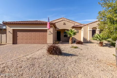 Exterior - 1212 E Desert Dr, Phoenix, AZ 85042 photo 11 of 40