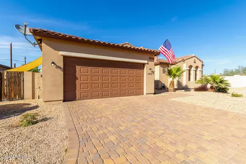 Exterior - 1212 E Desert Dr, Phoenix, AZ 85042 photo 16 of 40