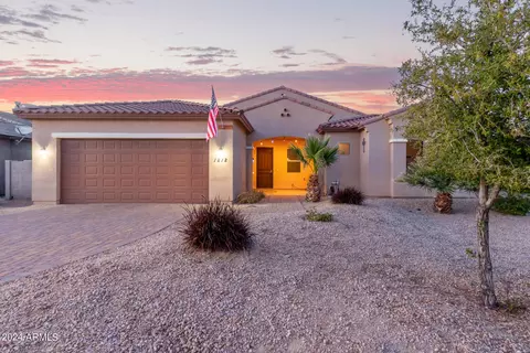 Exterior - 1212 E Desert Dr, Phoenix, AZ 85042 photo 6 of 40