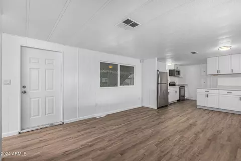 7627 E Gale Ave, Mesa, AZ 85209 photo 6