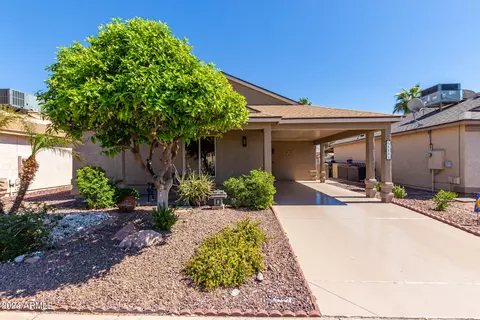 6601 S Cypress Point Dr, Chandler, AZ 85249