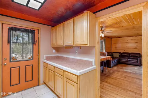 2097 Bests Dr, Overgaard, AZ 85933 photo 11