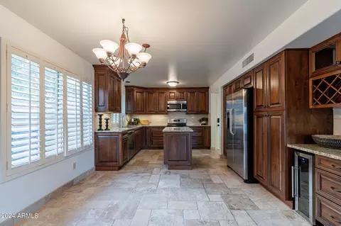 6365 E Redmont Dr, Mesa, AZ 85215 photo 9