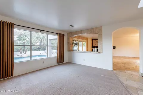 6365 E Redmont Dr, Mesa, AZ 85215 photo 7