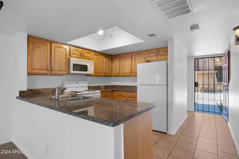 520 E Weber Dr #26, Tempe, AZ 85288 photo 7