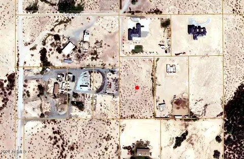 378 W Nn W Montecito Ave #'_''', Tonopah, AZ 85354