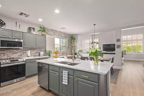 1322 E Cassia Ln, Gilbert, AZ 85298 photo 14