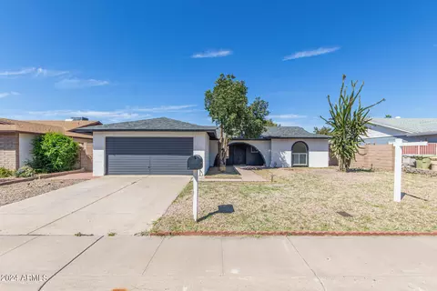 5208 W Onyx Ave, Glendale, AZ 85302