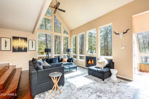 5271 E Mount Pleasant Dr, Flagstaff, AZ 86004 photo 4