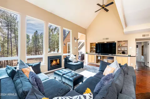 5271 E Mount Pleasant Dr, Flagstaff, AZ 86004 photo 9