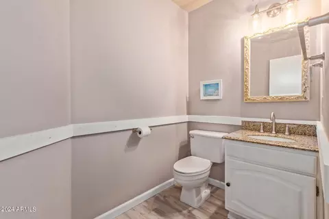 Bath - 2637 E Rockledge Rd, Phoenix, AZ 85048 photo 4 of 5