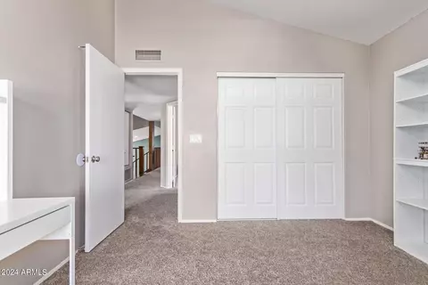 Bedroom - 2637 E Rockledge Rd, Phoenix, AZ 85048 photo 5 of 7