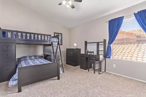 Bedroom - 2637 E Rockledge Rd, Phoenix, AZ 85048 photo 2 of 7